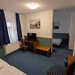 Hotel am Bayrischen Platz